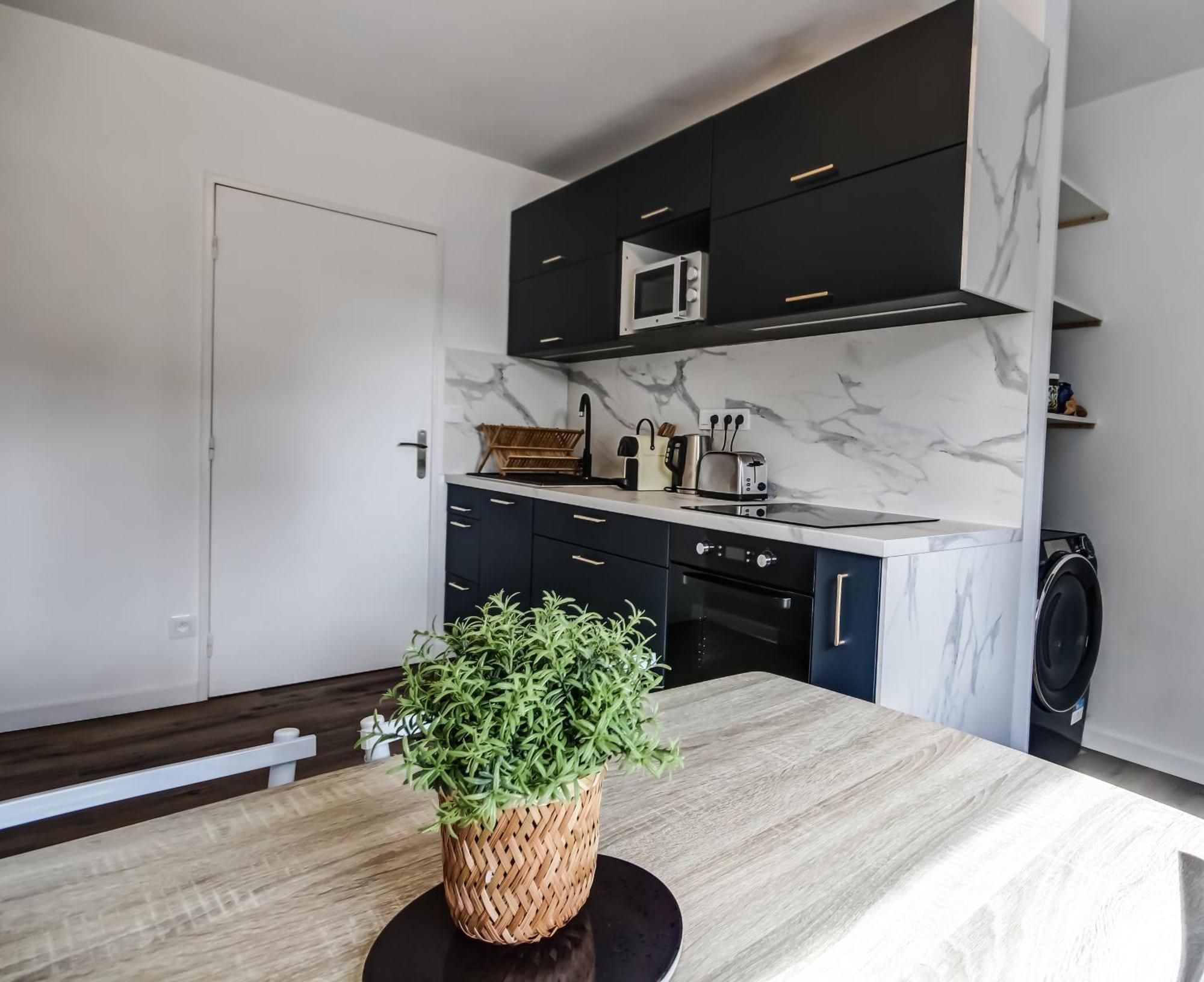 Suite T5 Rennes Gare - Parking Prive Gratuit Esterno foto