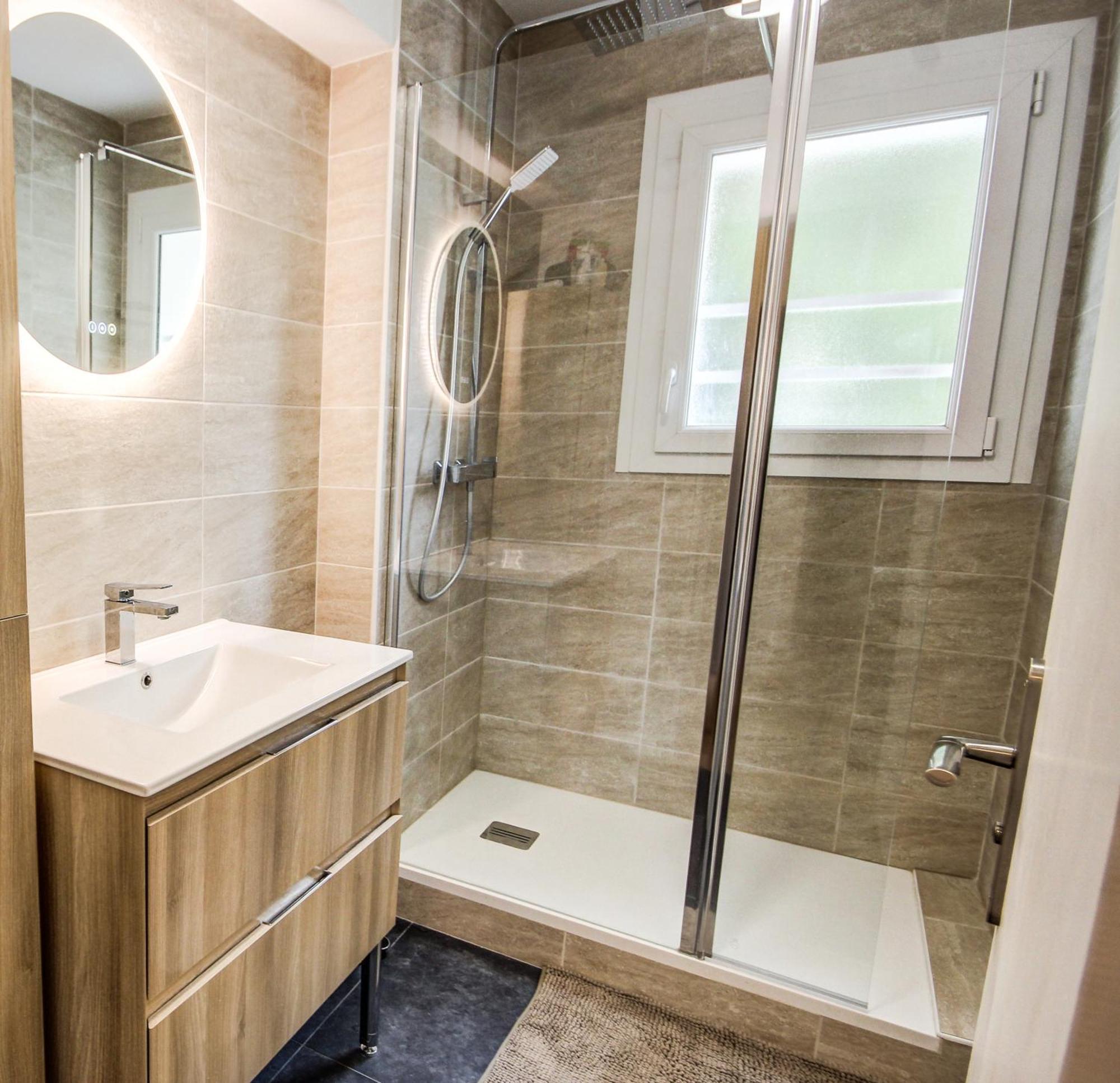 Suite T5 Rennes Gare - Parking Prive Gratuit Esterno foto